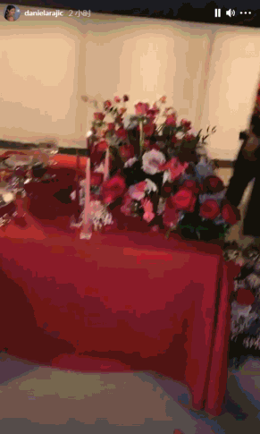 乔治忙里偷闲与未婚妻共度情人节 嘟嘴卖萌秀恩爱