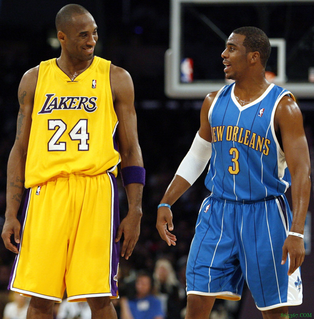 【消失的八零后】特别版:科比——永远年轻 永远热泪盈眶(下)