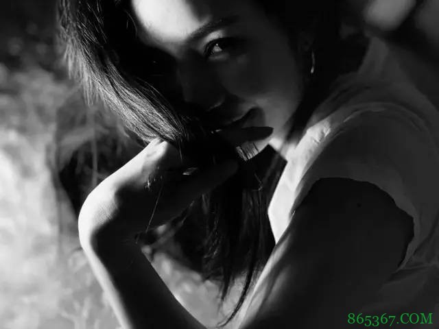 小野夕子再现8man官推 是复出的节奏