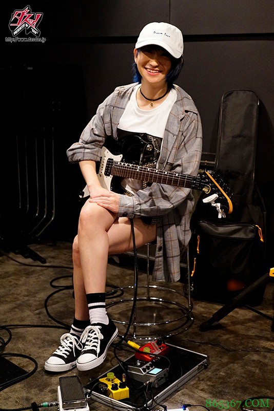 水乃渚月DASD-777 敏感体质一抠就像水龙头喷射