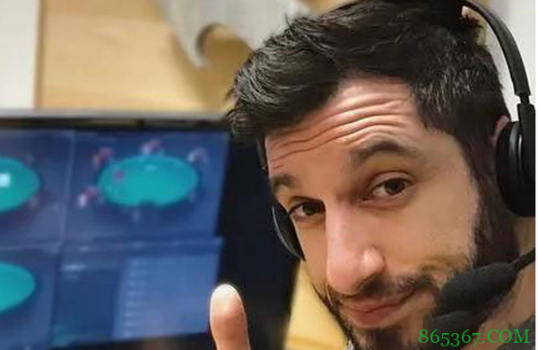 Phil Galfond宝刀未老,打的对手直接缴枪投降!