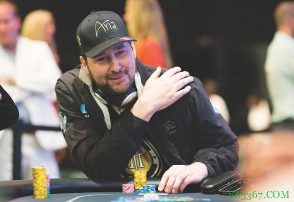 德州扑克新老两派谈小筹码策略 - 2