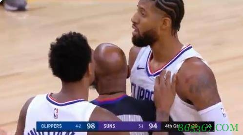 乔治谈冲突：你得去问他们 我只打比赛