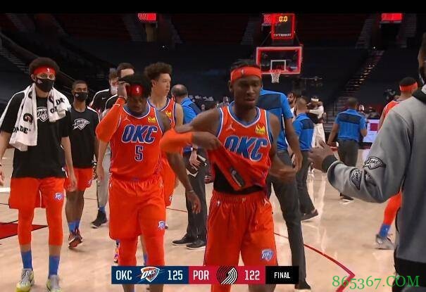 亚历山大24+9+6 穆斯卡拉23分 利拉德26+6+10 雷霆险胜开拓者