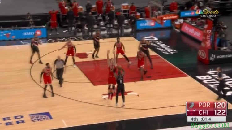 最后10秒队友争球获球权&自己压哨绝杀 利拉德成06科比后首人