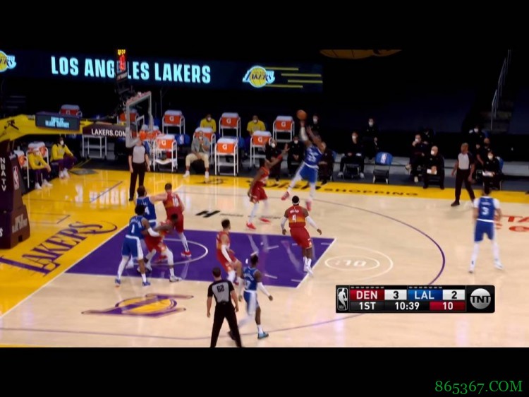 表演时刻！阵地辗转哀兵撤 跑轰防反战局折 传统难舍