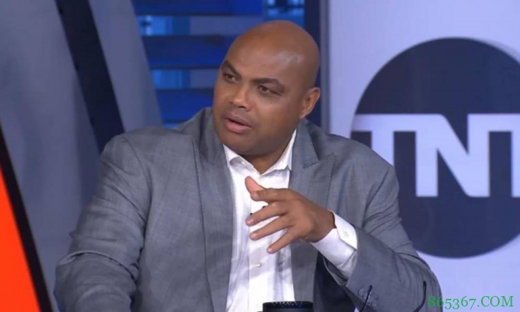 巴克利：浓眉本该成NBA最强球员 但他没有天生的杀手心态