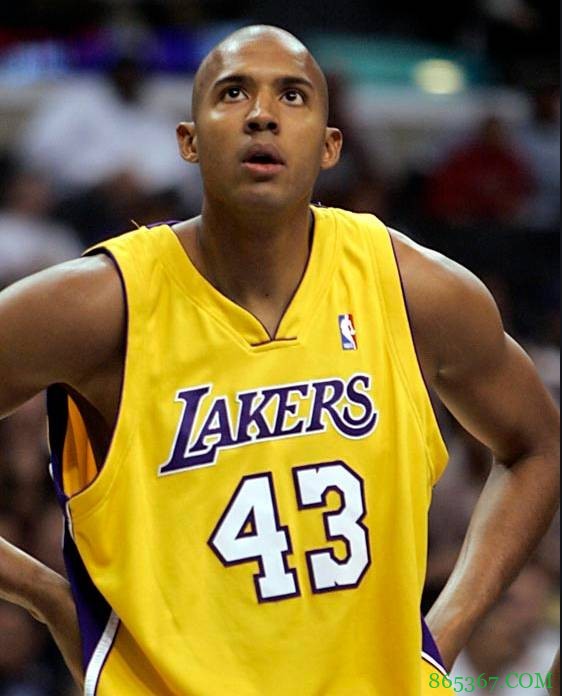 今日图集:盘点NBA历史上那些不常见的球衣号码