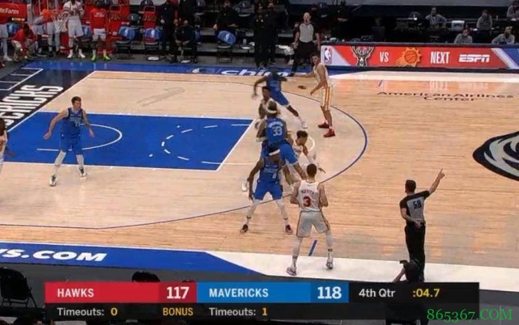 侠鹰裁判报告：无任何错判/漏判 特雷-杨摔倒没被犯规