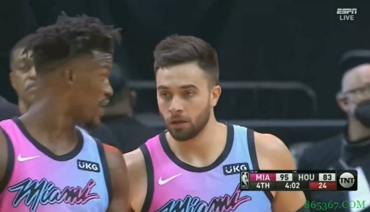 我就是抡！斯特鲁斯砍生涯新高21分 其余数据皆为0