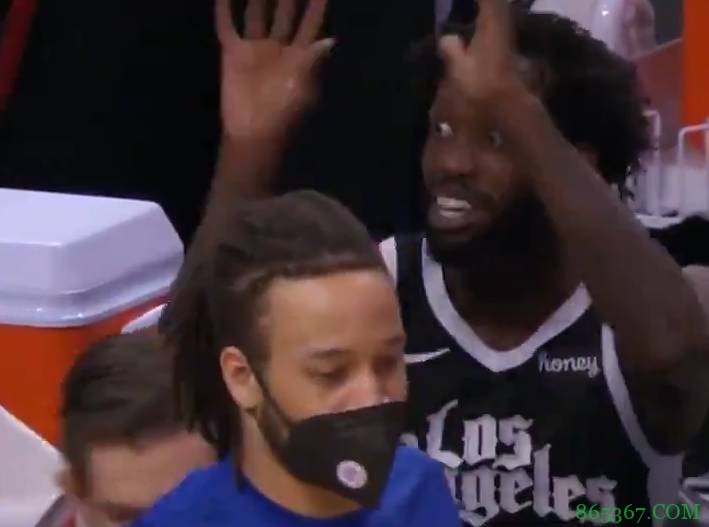 贝弗利：希望你们能像对待其他球员那样 疯狂转发我的no look三分