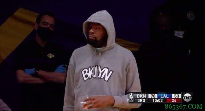 表情包来袭！哈登无视防守投进三分&KD表情亮了