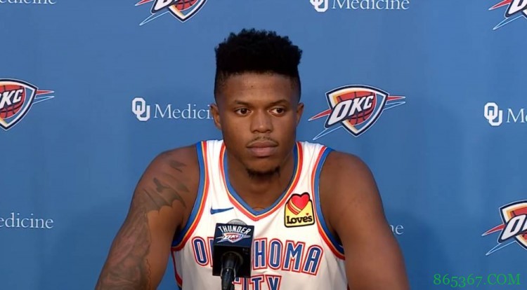 官方:火箭与前首轮秀中锋贾斯汀-帕顿签下双向合同