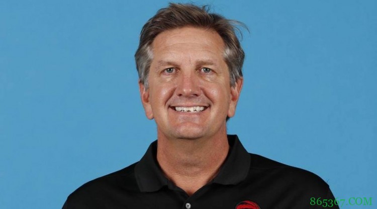 名记:新帅芬奇将在周三对阵雄鹿时迎来执教森林狼首秀