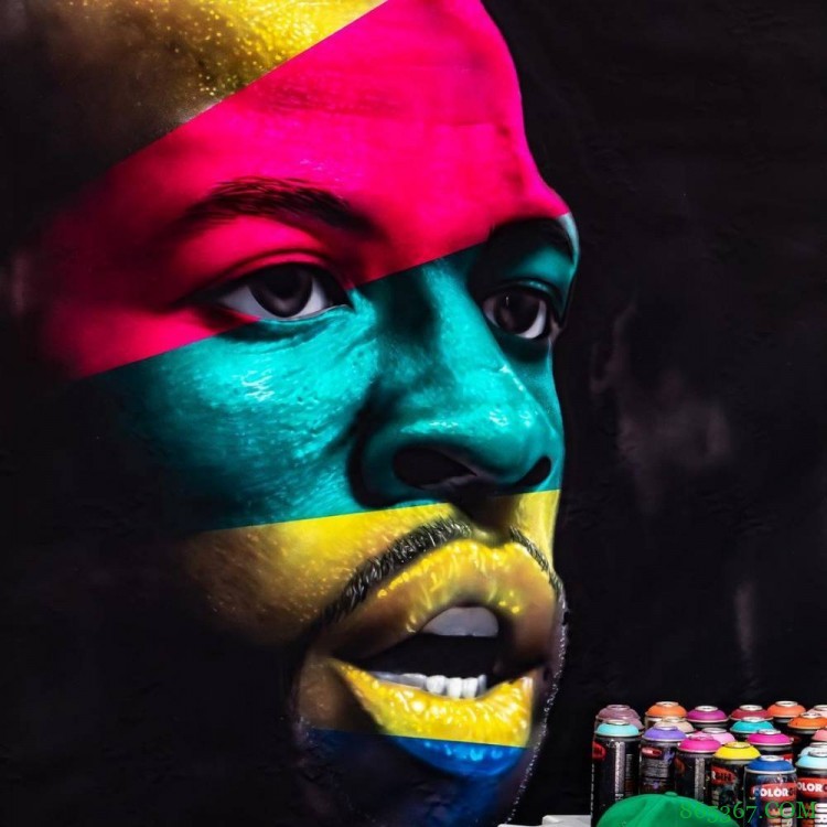 内马尔晒家中篮球场新增壁画:乔丹C位、詹姆斯科比分列左右