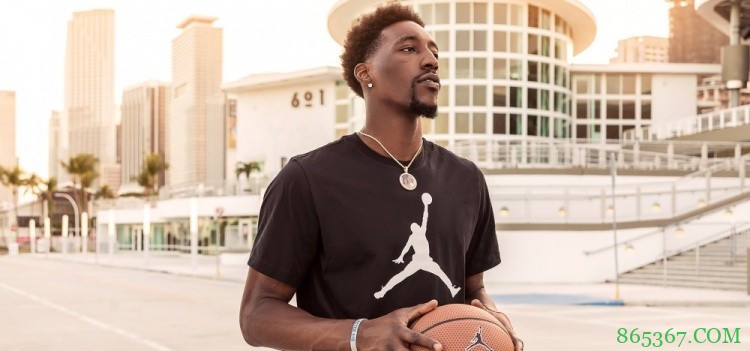 官方：阿德巴约与Jordan Brand签下代言合同