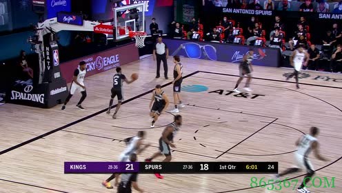 德罗赞27+10 怀特26+8 福克斯39+6 马刺击败国王取复赛开门红