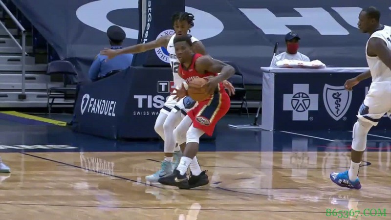 莺歌27+12 锡安29分 莫兰特16+9 鹈鹕击退灰熊取3连胜