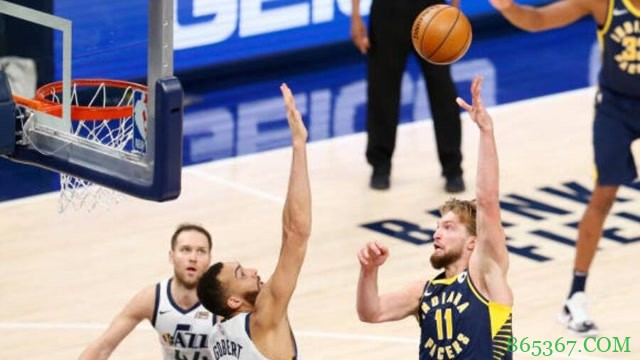 米切尔27+9+11 戈贝尔16+16 萨博尼斯20+9 爵士力克步行者取4连胜