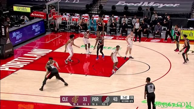 安东尼23分 利拉德20+9 开拓者四人20+送骑士6连败