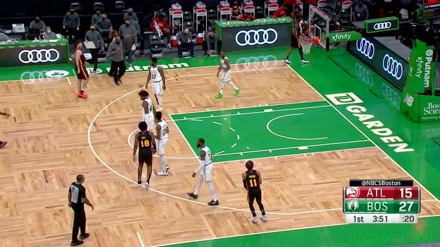 沃克28+6 特雷-杨31+11 凯尔特人6人上双复仇老鹰