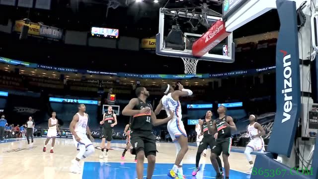 多特三分绝杀 亚历山大新高42+8 穆雷27+9 雷霆险胜马刺