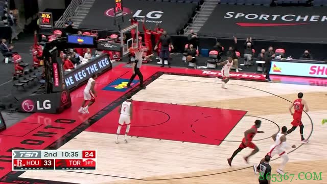 洛瑞20+11+10 鲍威尔30分 沃尔21+12 猛龙送火箭10连败