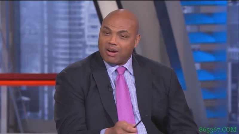 巴克利:奥尼尔在我们这外号是“小气鬼” 我让他别酸戈贝尔了