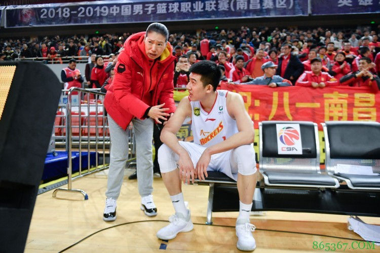 媒体人:付豪去年就已住进辽宁队宿舍 距离正式加盟只差官宣