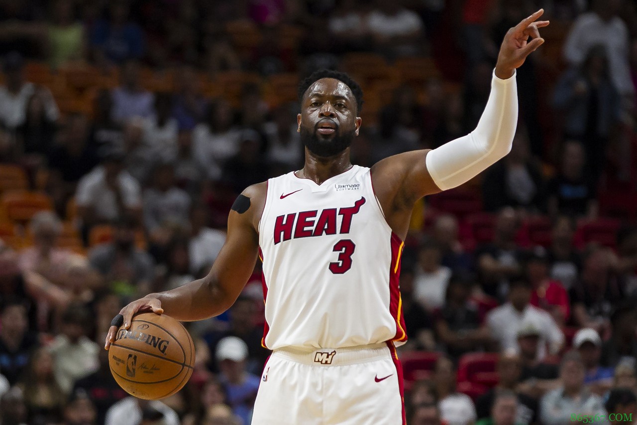 【赛季总结】10大事件：猛龙力挫勇士夺首冠 浓眉被交易至湖人