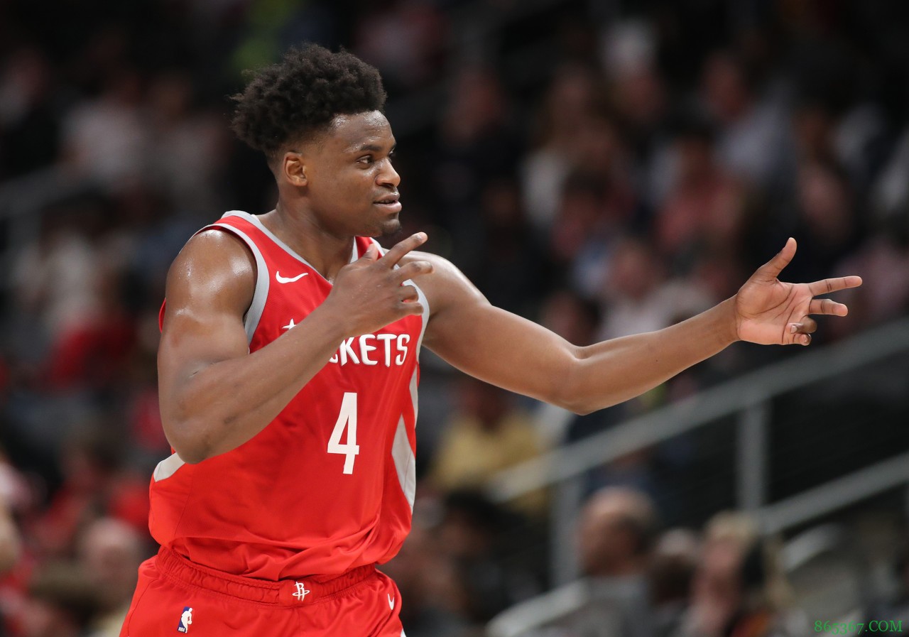 豪斯：还在找状态 上场之后就是努力打球&享受比赛