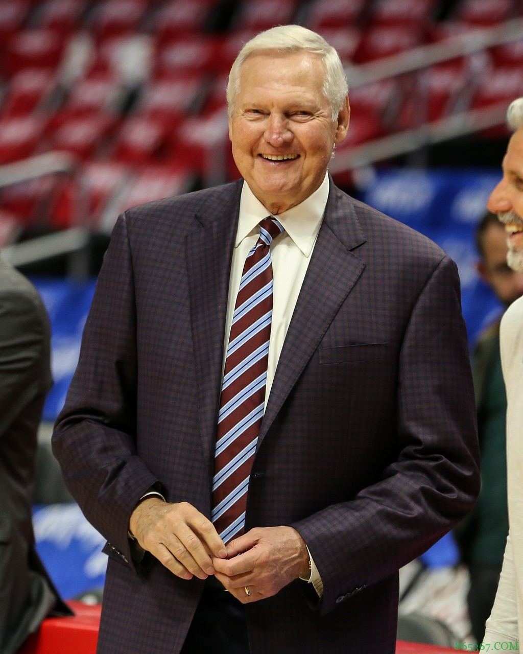 【消失的八零后】特别版:科比——永远年轻 永远热泪盈眶(上)