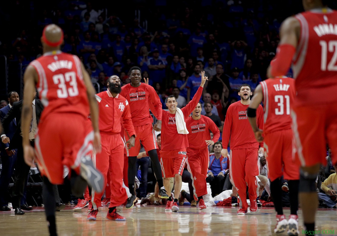 盘点|30队10年代最美好的季后赛回忆：湖人成功卫冕&热火绝境翻盘