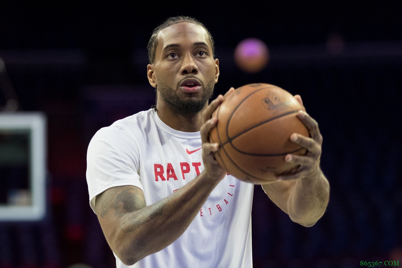 莱昂纳德单赛季季后赛罚球命中率89% 历史仅次于诺维茨基