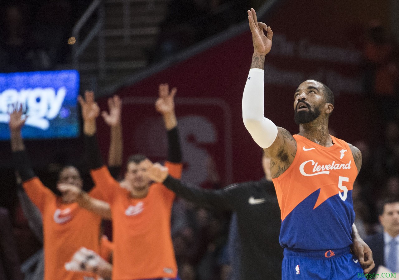 【消失的八零后】JR-史密斯——天涯神经刀（上）