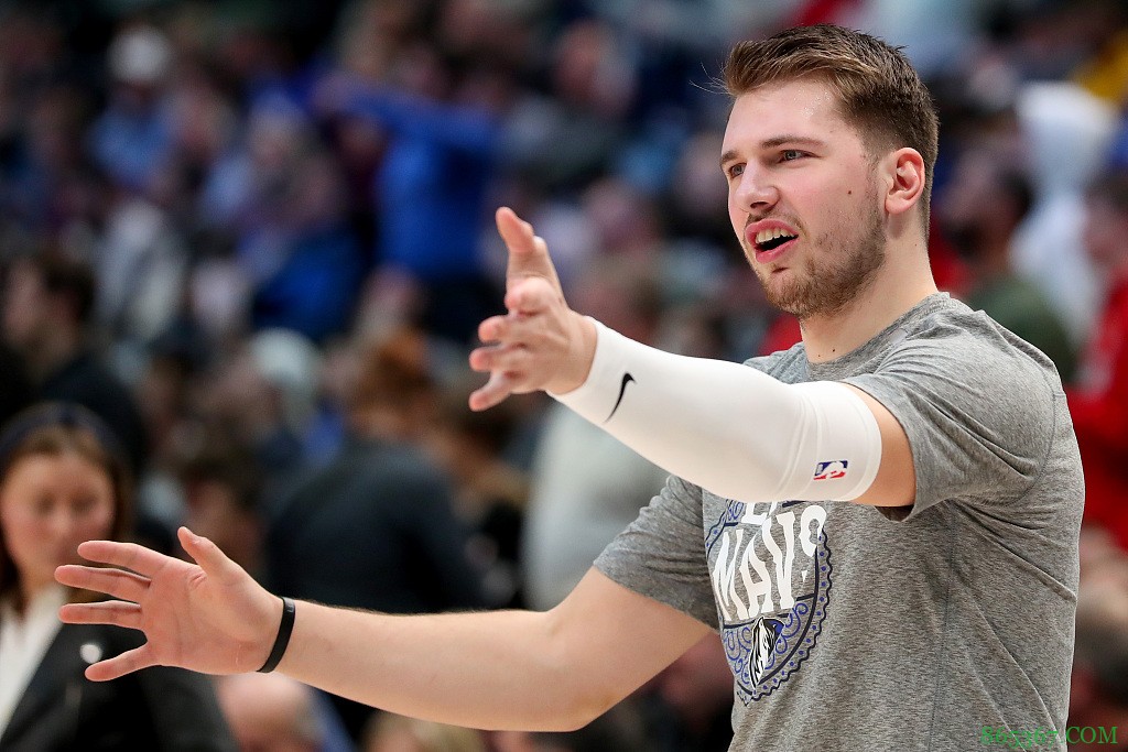 分析|30队休赛期最棘手的问题:湖人库兹马&快船哈雷尔的去留