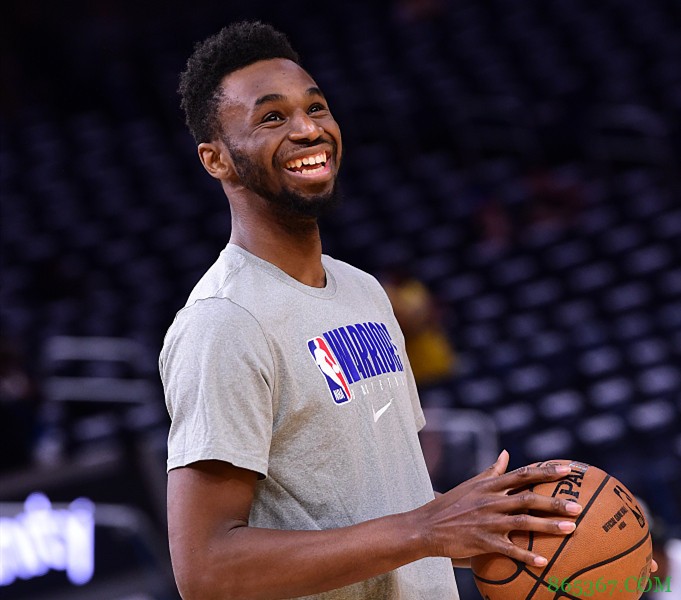 NBA官推祝维金斯26岁&穆雷24岁&拉塞尔25岁生日快乐