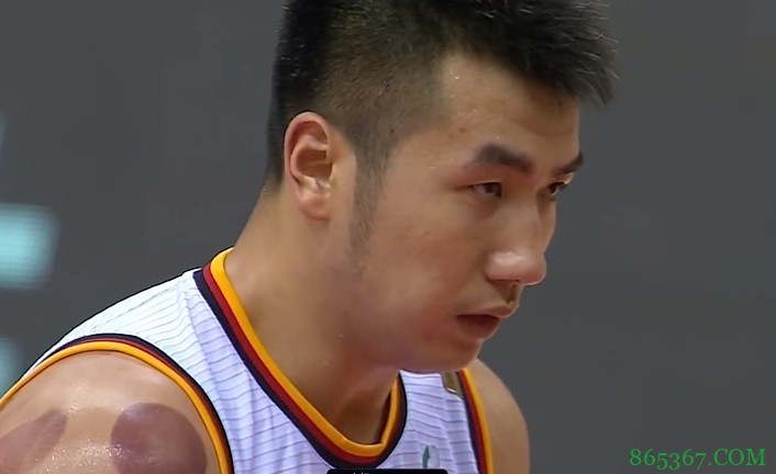 媒体人：邹雨宸将和北控男篮签约