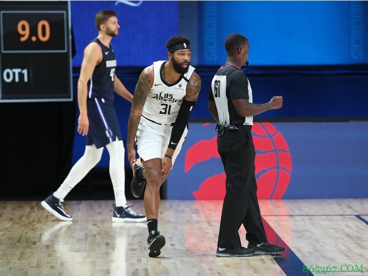 小莫里斯:上赛季不清楚自己的角色 感谢卢对此进行了明确