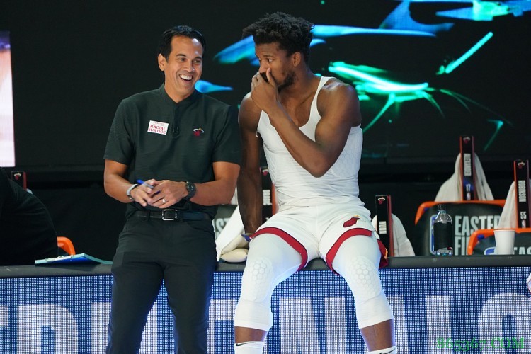 斯波：球队表现不稳定  巴特勒现在更多在打控球