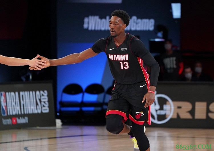 阿德巴约：我们没能让邓罗打出去年的表现 我和吉米必须打好