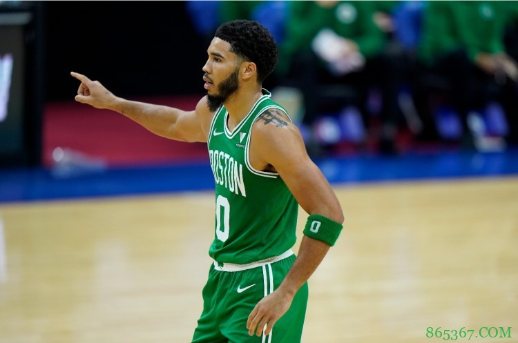 帕金斯推特评论：塔图姆是今晚场上的最佳球员