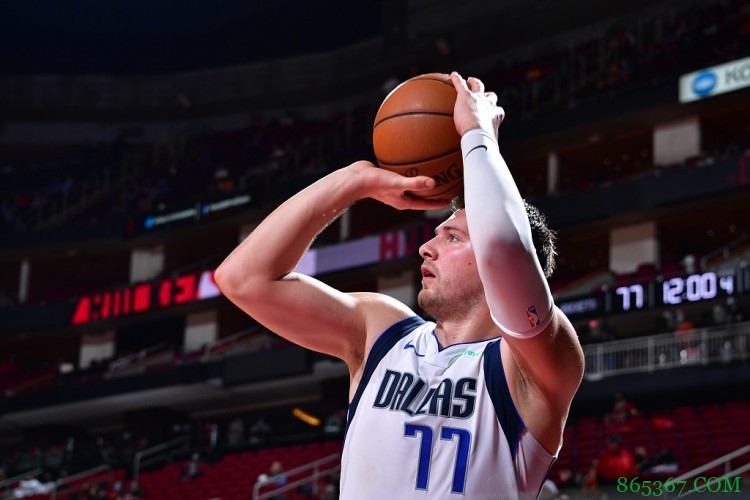 天之骄子！东契奇成为历史第7位解锁罗斯条款的球员