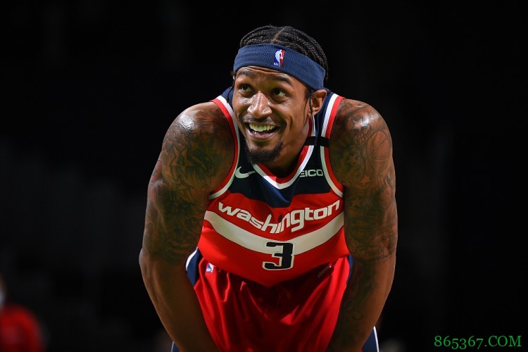 皮尔斯：比尔已经进入联盟最强分卫的讨论之中