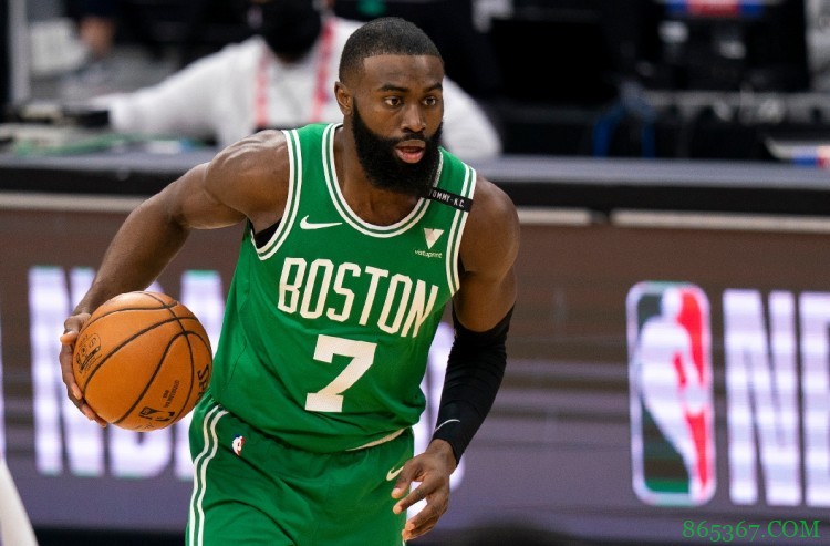 今日绿军客战快船 杰伦-布朗因伤缺席 普理查德复出