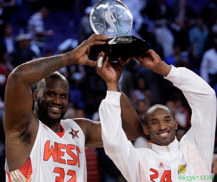 【消失的八零后】特别版:科比——永远年轻 永远热泪盈眶(下)