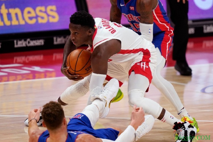 NBA第七周红黑榜:假笑男孩放开抡 休城奥迪变奥拓