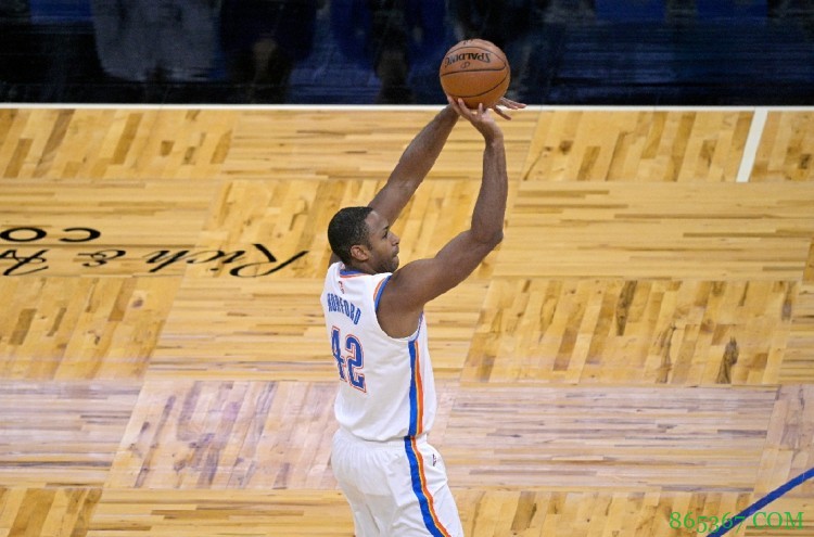 雷霆主帅:霍福德今日不会出战 不过明天比赛会打