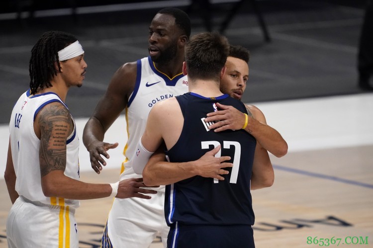 纪录！库里成为NBA历史第二位单场至少57分&11记三分的球员