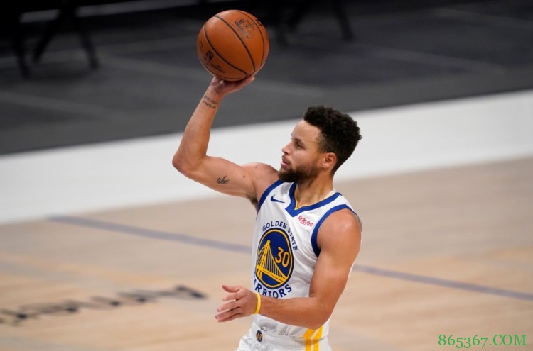 【大发体育评选】2月12日NBA最佳球员:库里